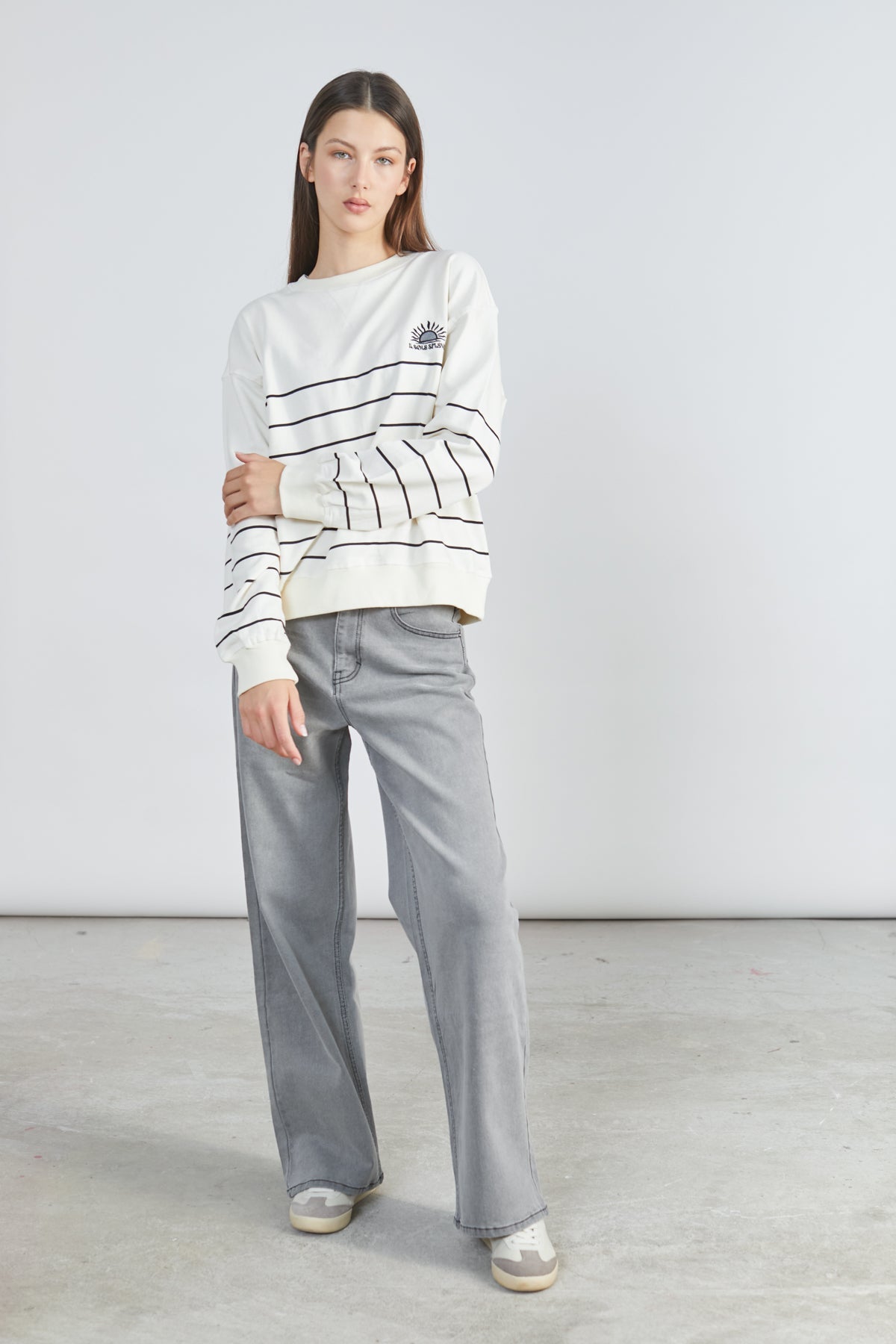 Sweatshirt mit Stickerei