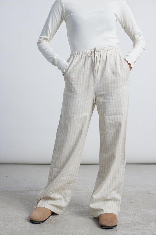 Hose in Beige