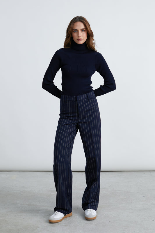 Hose in Blau