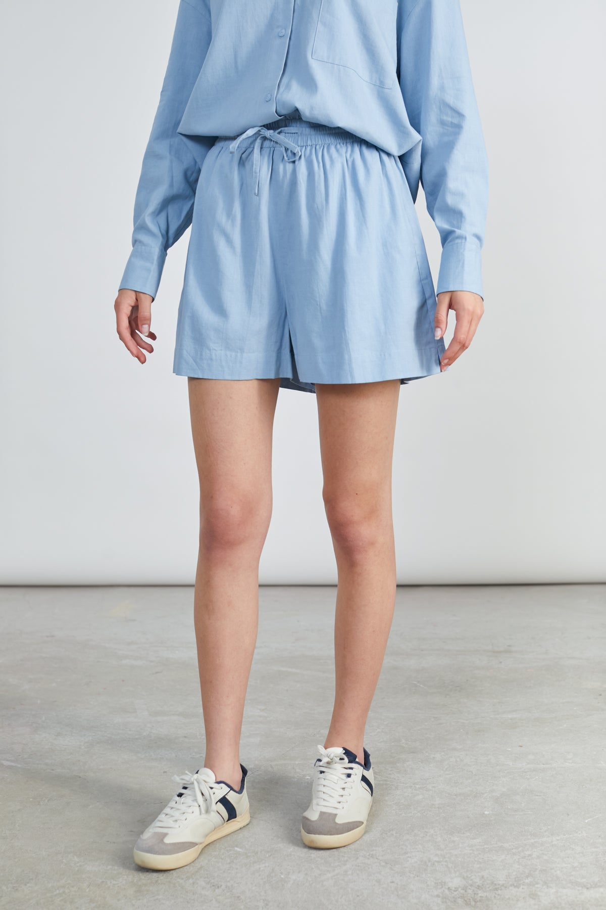 Shorts in Blau