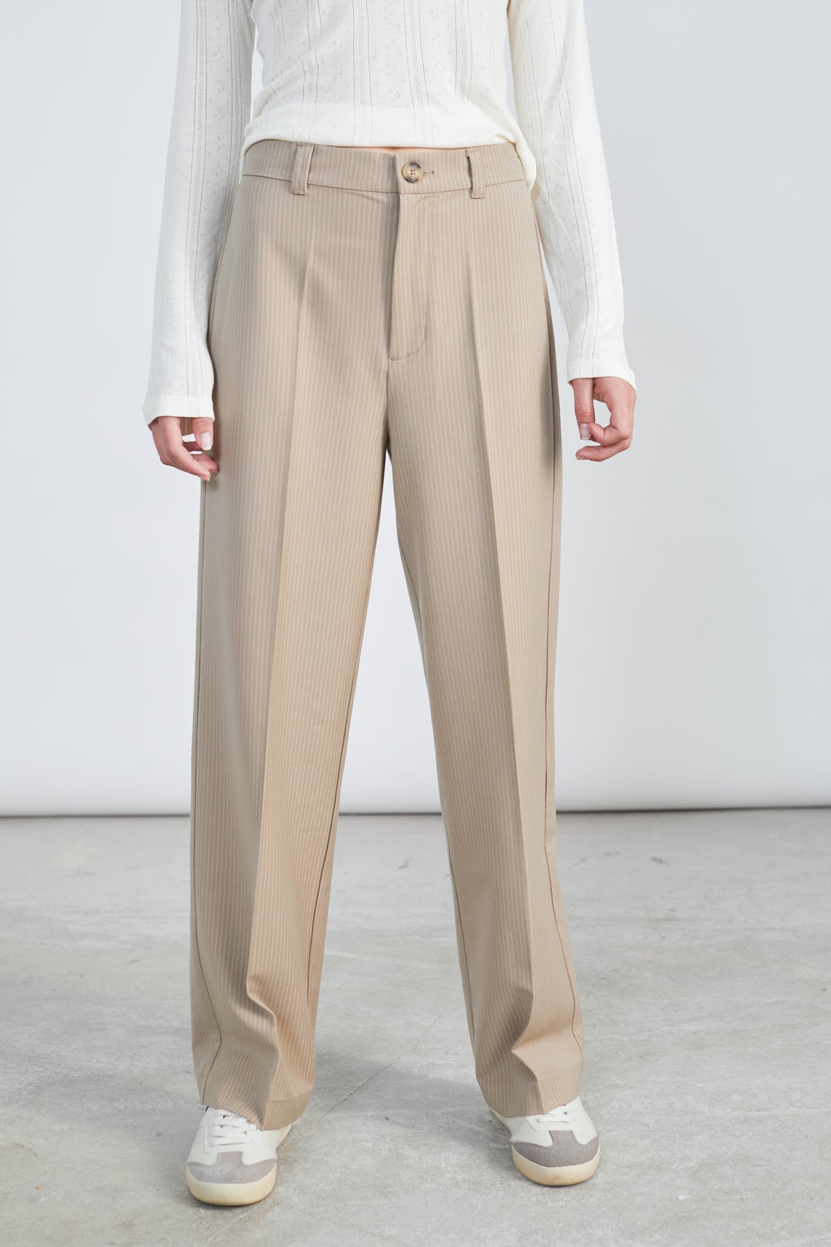 Hose aus Viskose-Mix