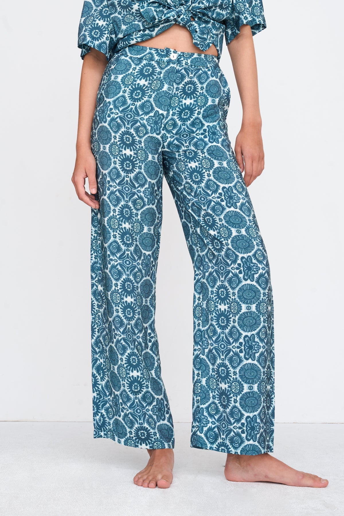 Hose aus Viskose-Mix