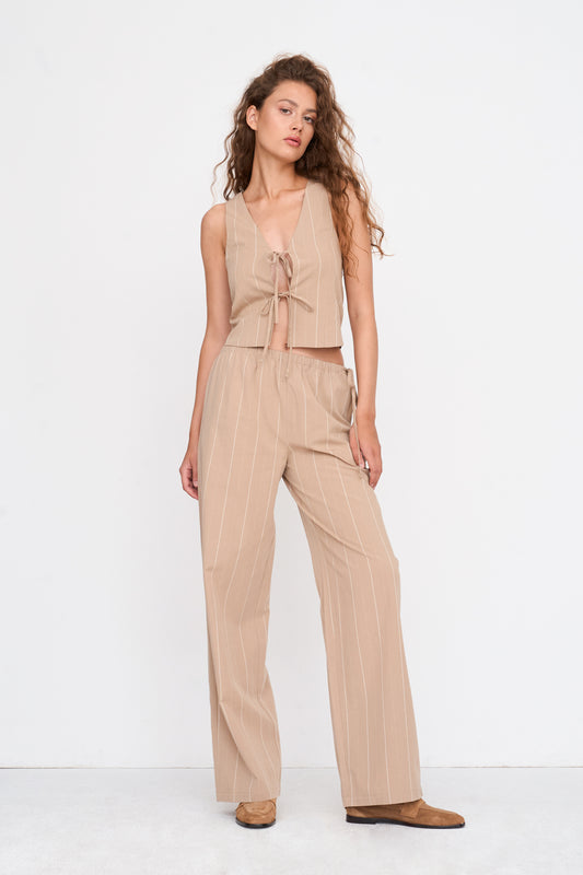 Hose in Beige