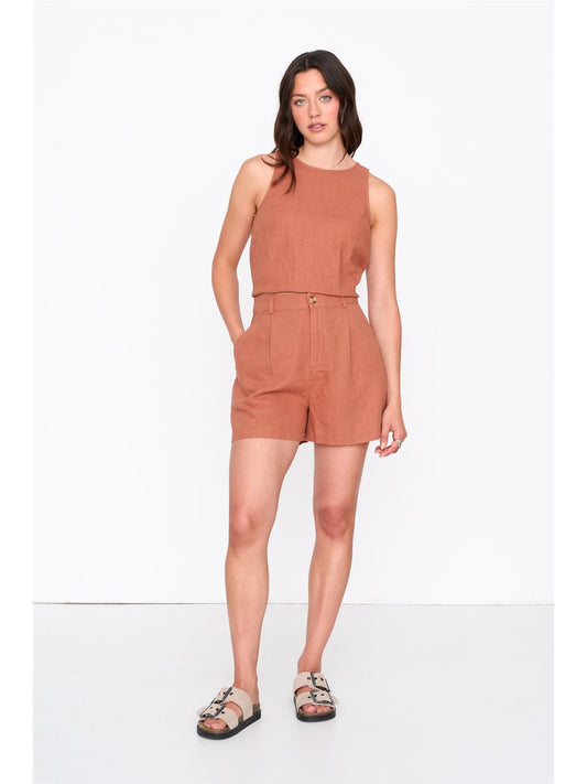 Shorts in Orange
