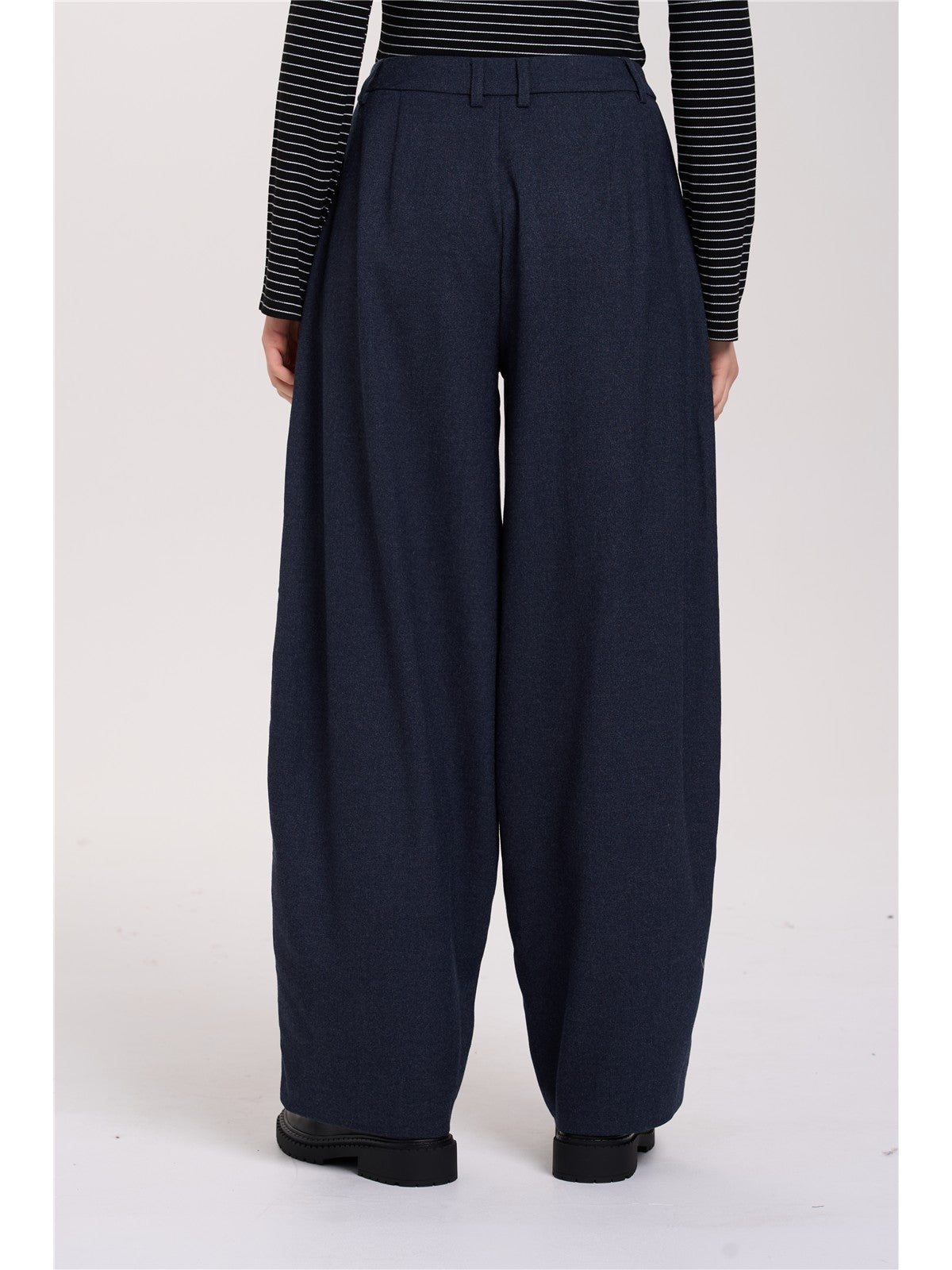 Hose in Blau