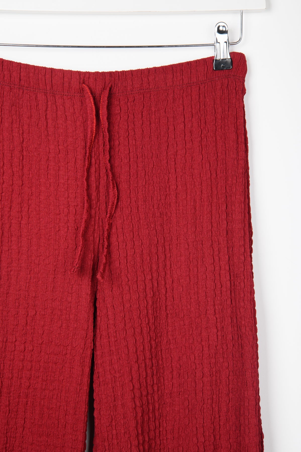 Hose aus Viskose-Baumwoll-Stoff