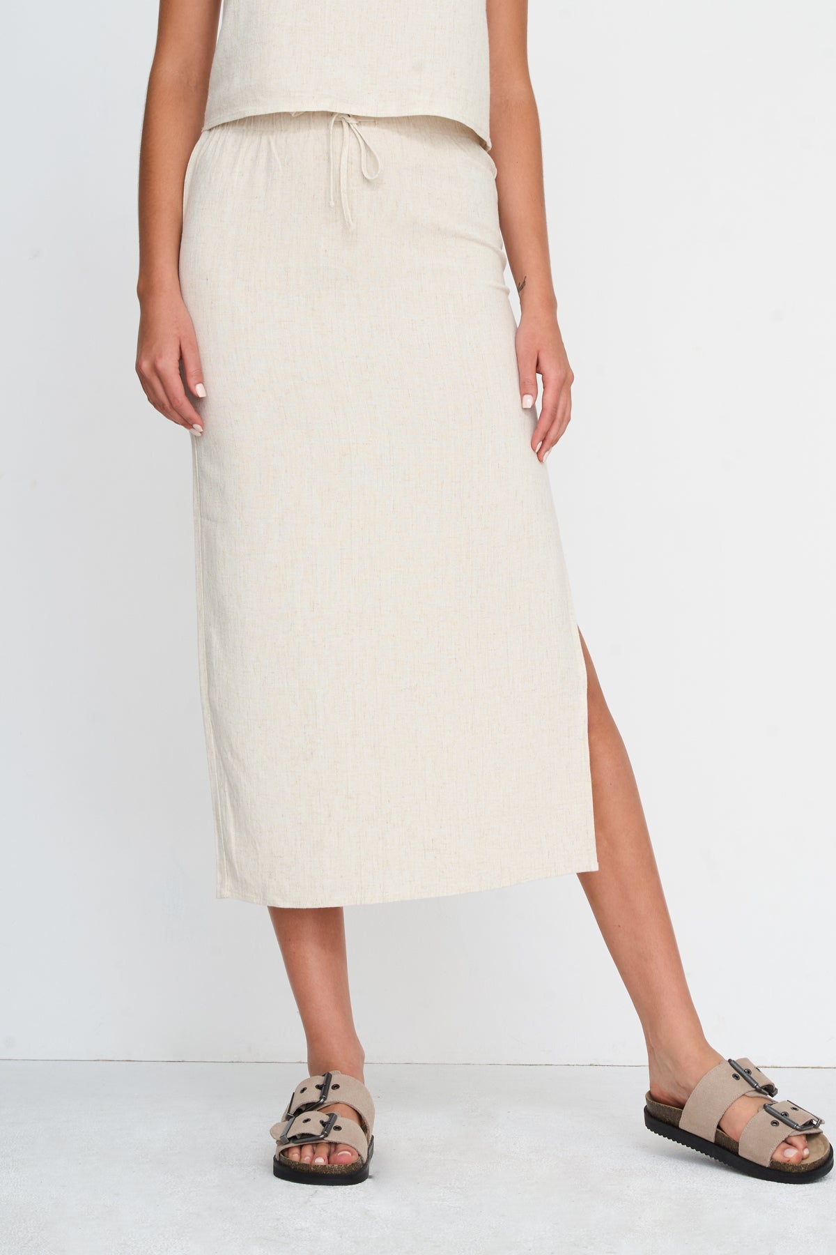 Rock aus Viskose-Leinen-Mix