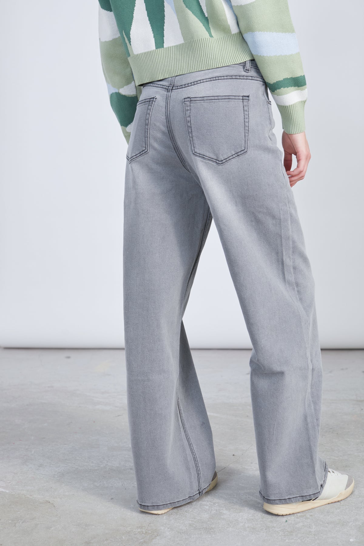 Jeanshose in Grau