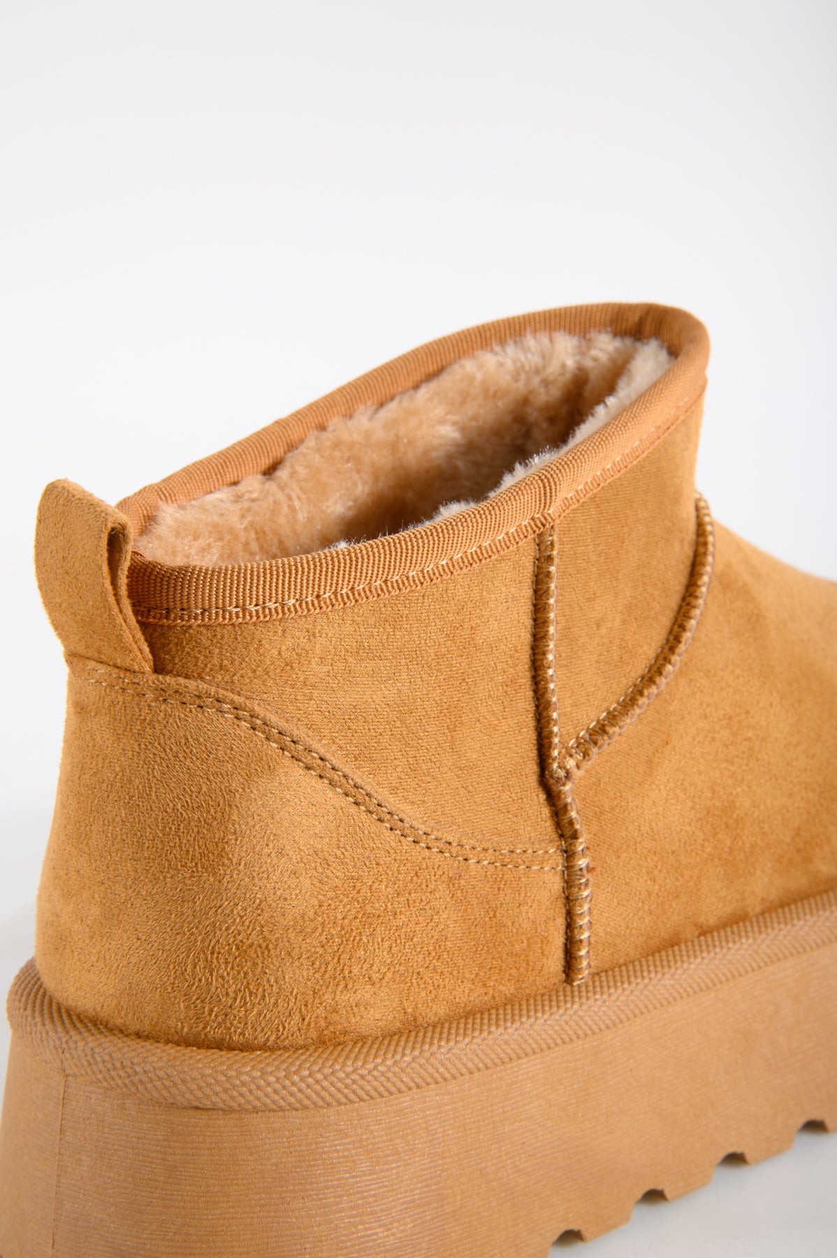 Stiefel in Beige