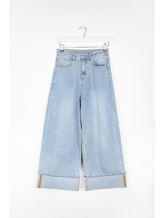 Jeanshose mit Umschlag