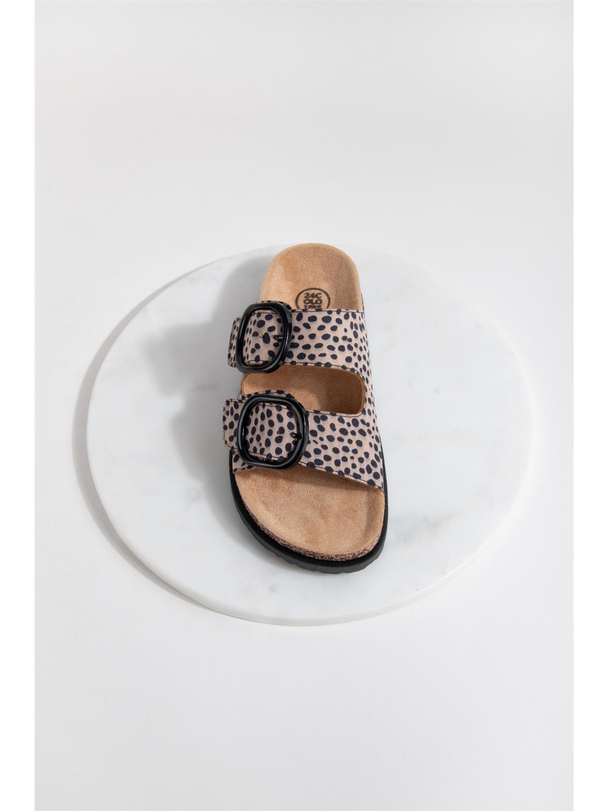 Schuh gemustert