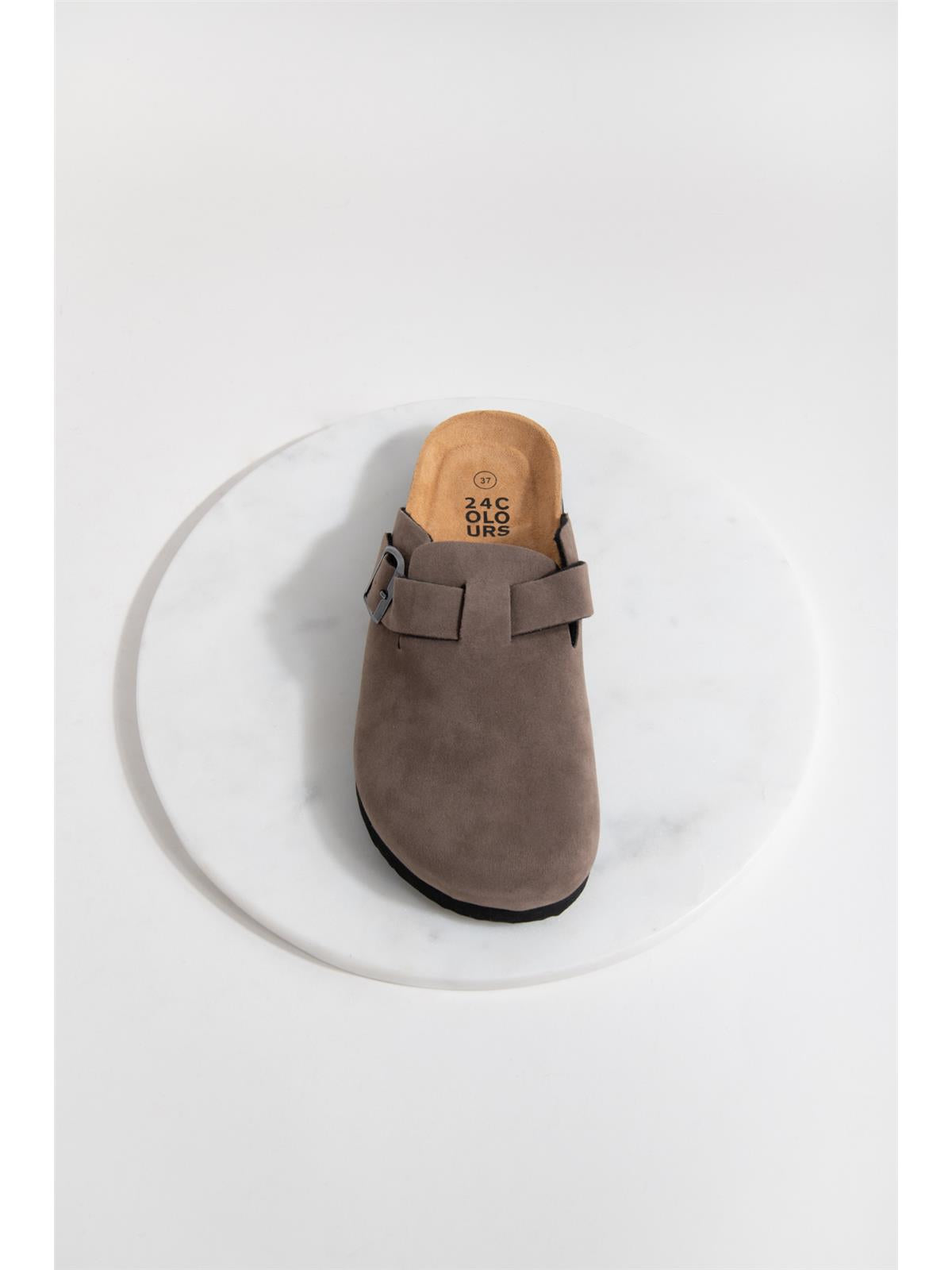 Schuh in Beige