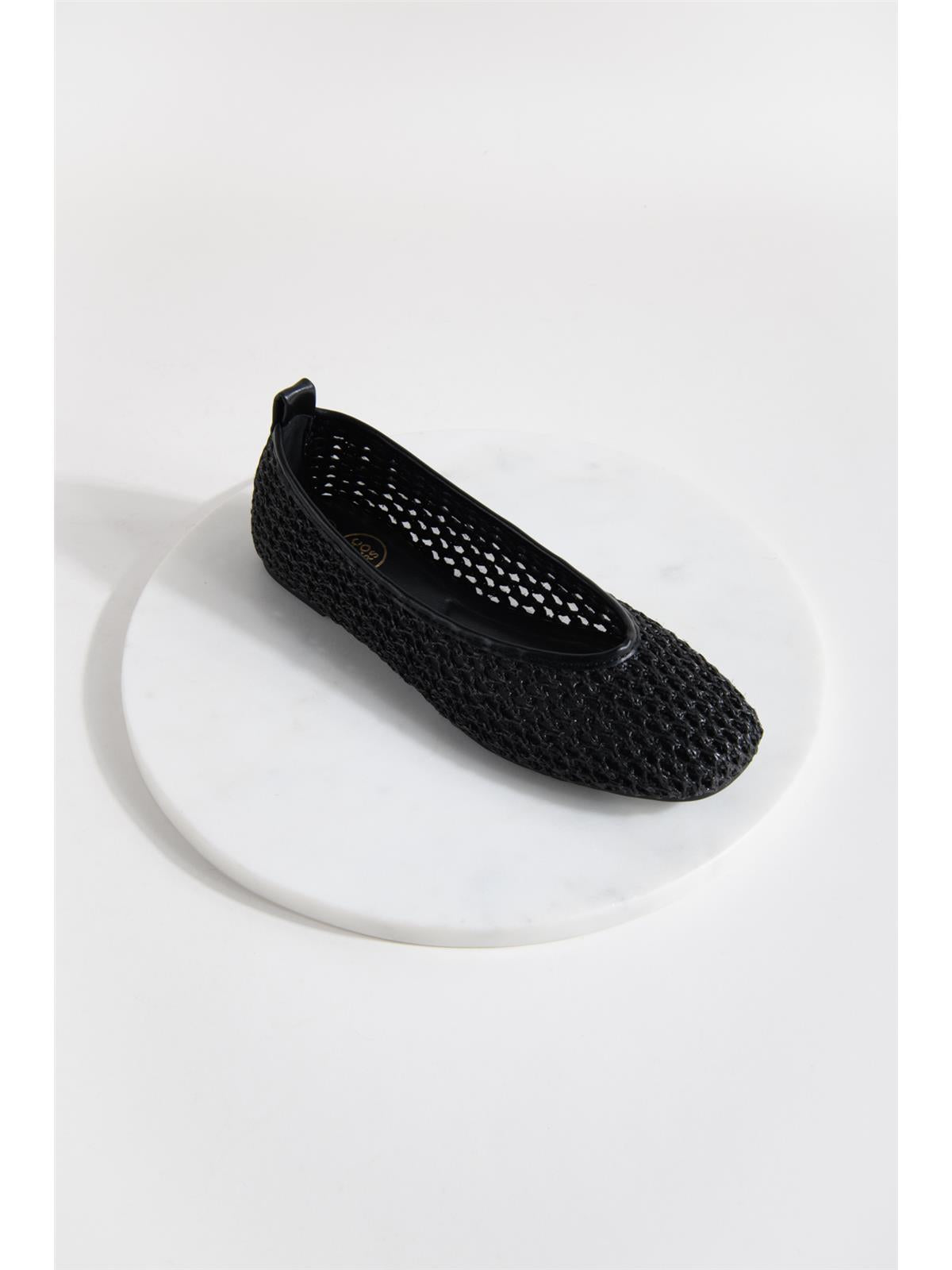 Schuh in Schwarz