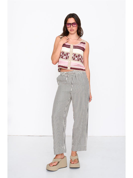Hose gestreift