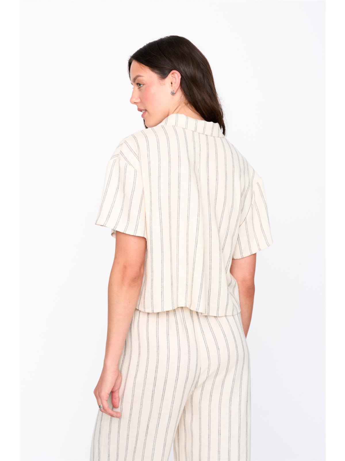 Bluse aus Viskose-Leinen-Mix
