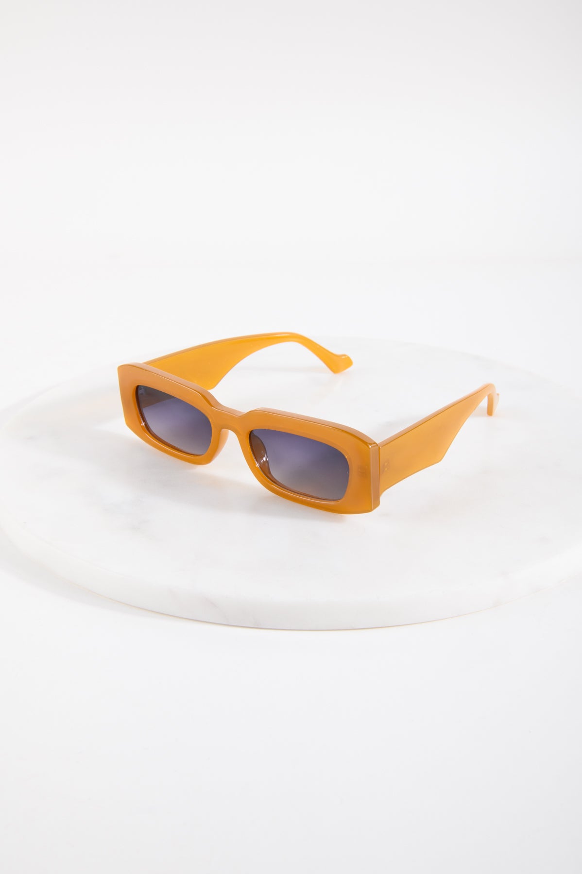 Sonnenbrille in Braun