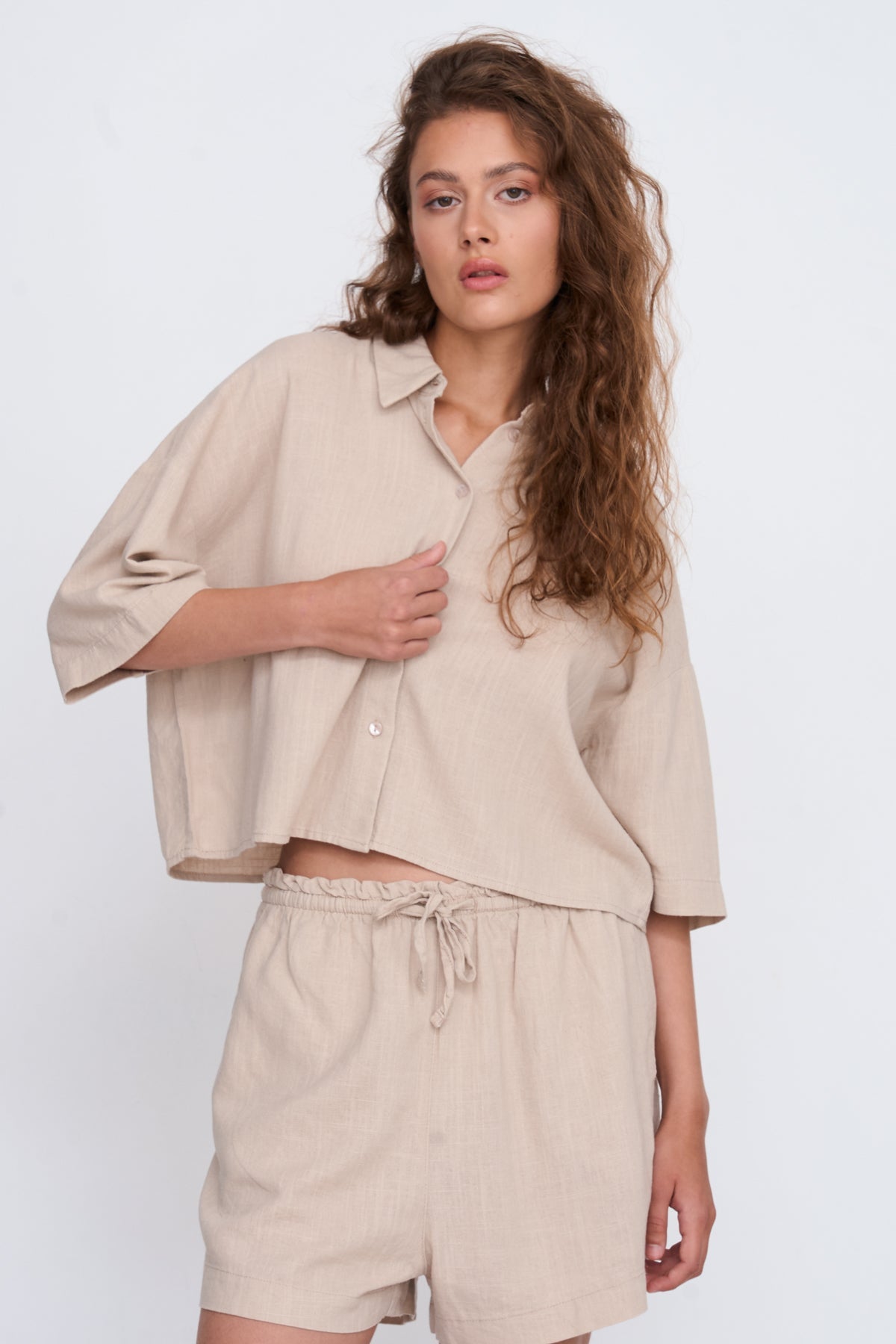 Bluse aus Viskose-Leinen-Mix