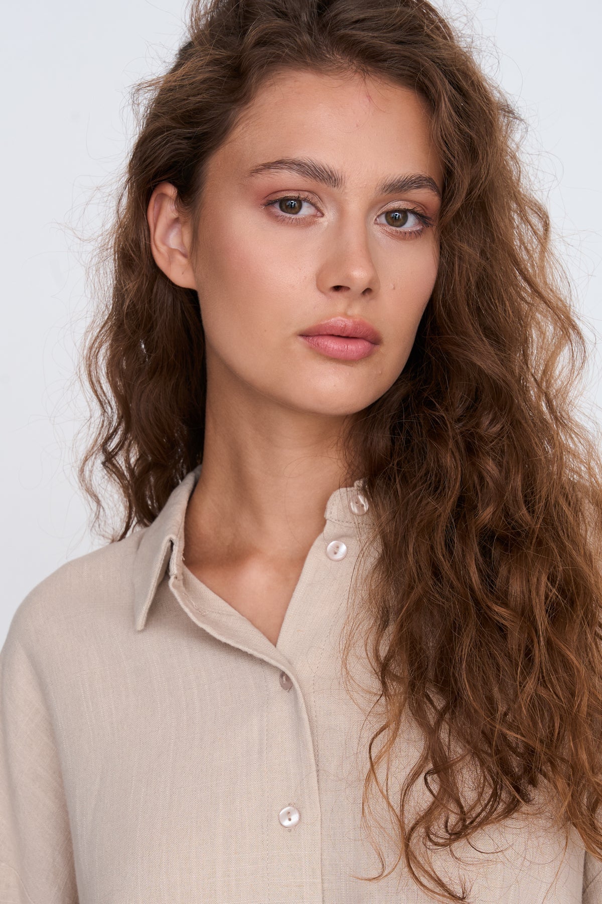 Bluse aus Viskose-Leinen-Mix