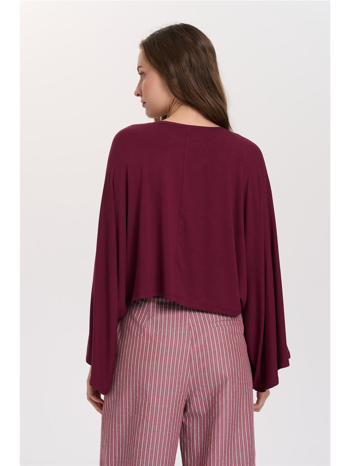 Shirt mit Fledermausärmeln