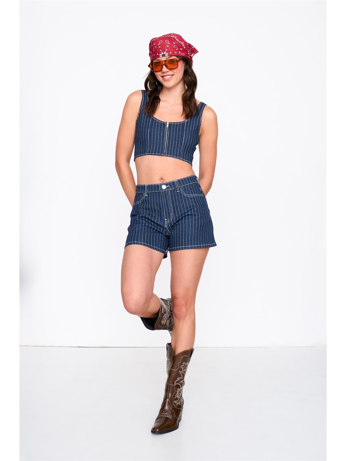 Shorts gestreift