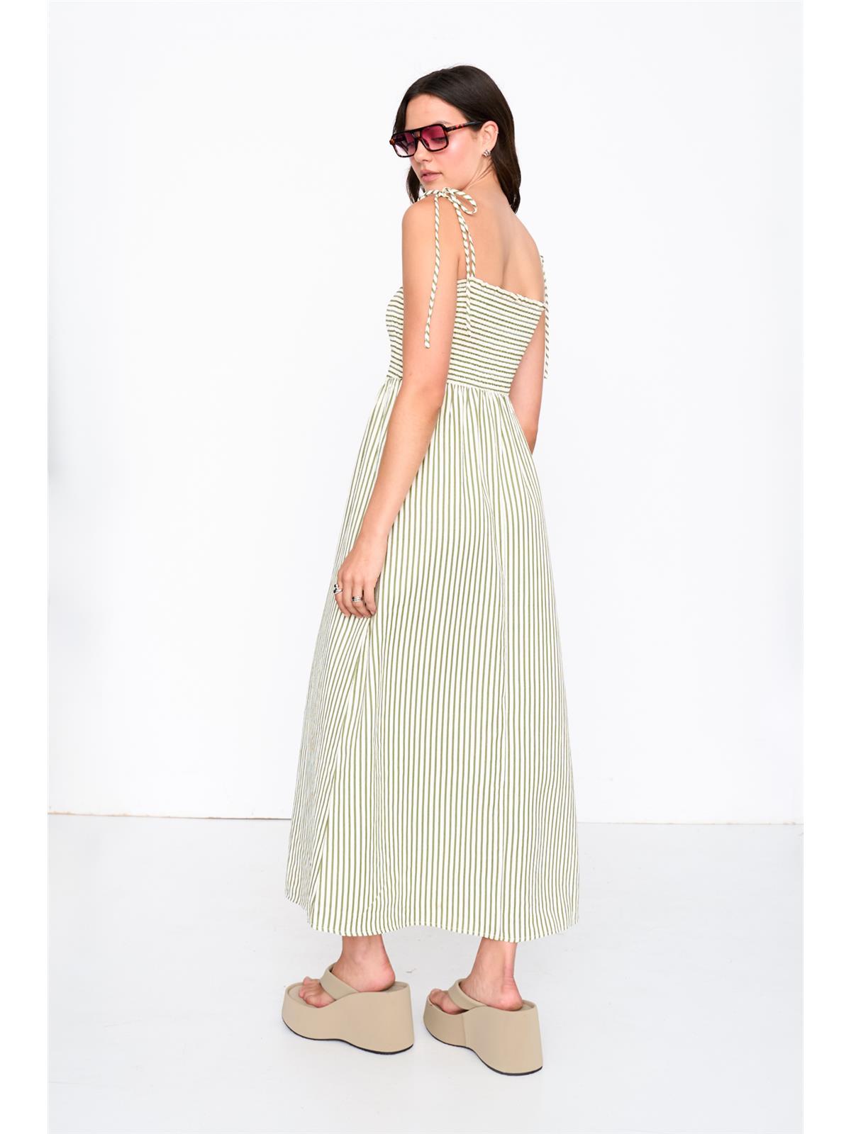 Kleid gestreift