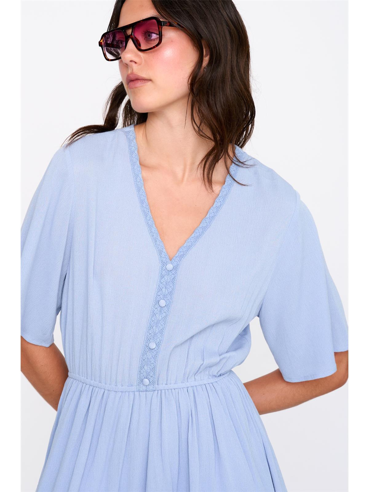 Kleid aus Viskose