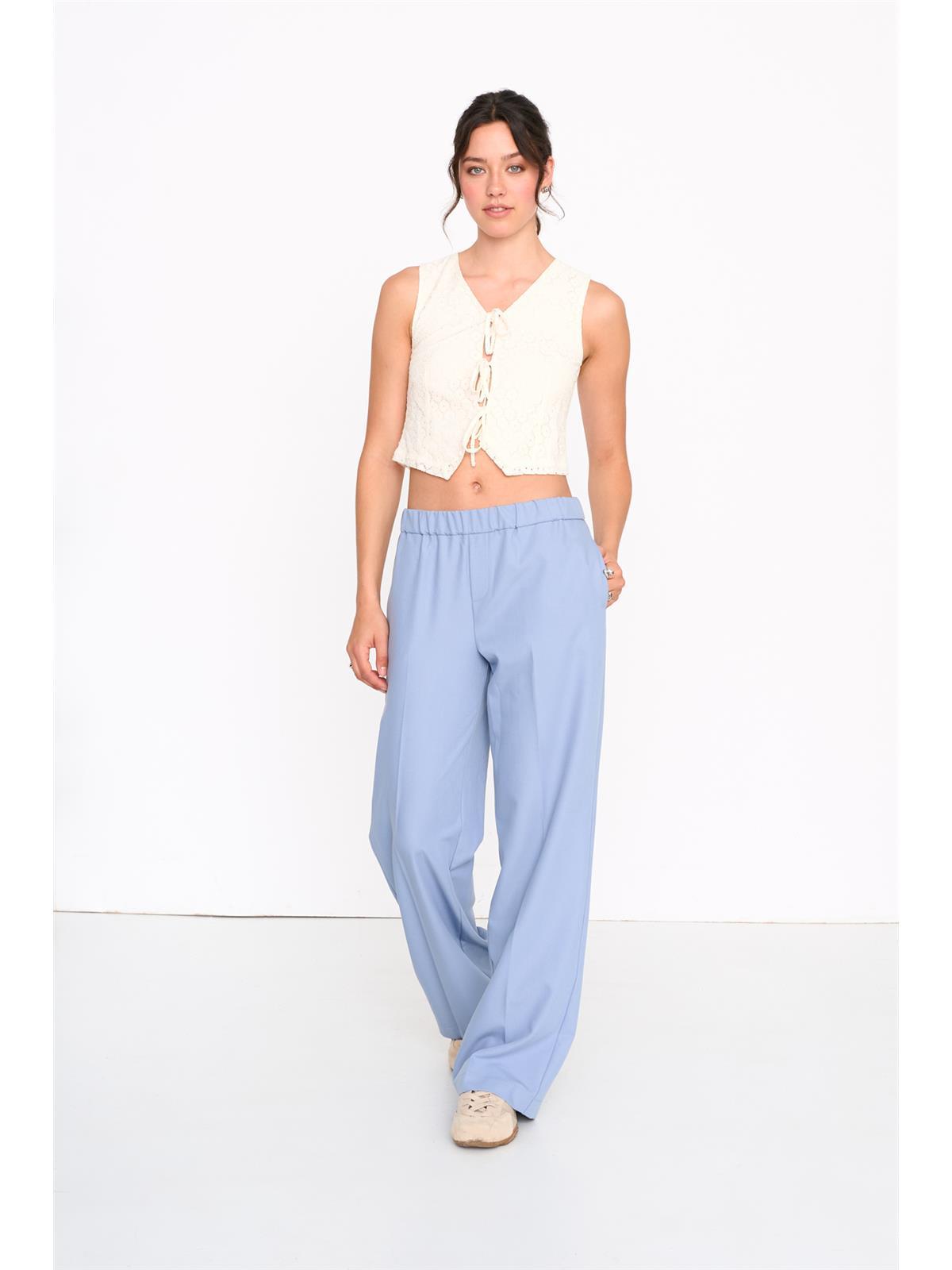 Hose in Blau